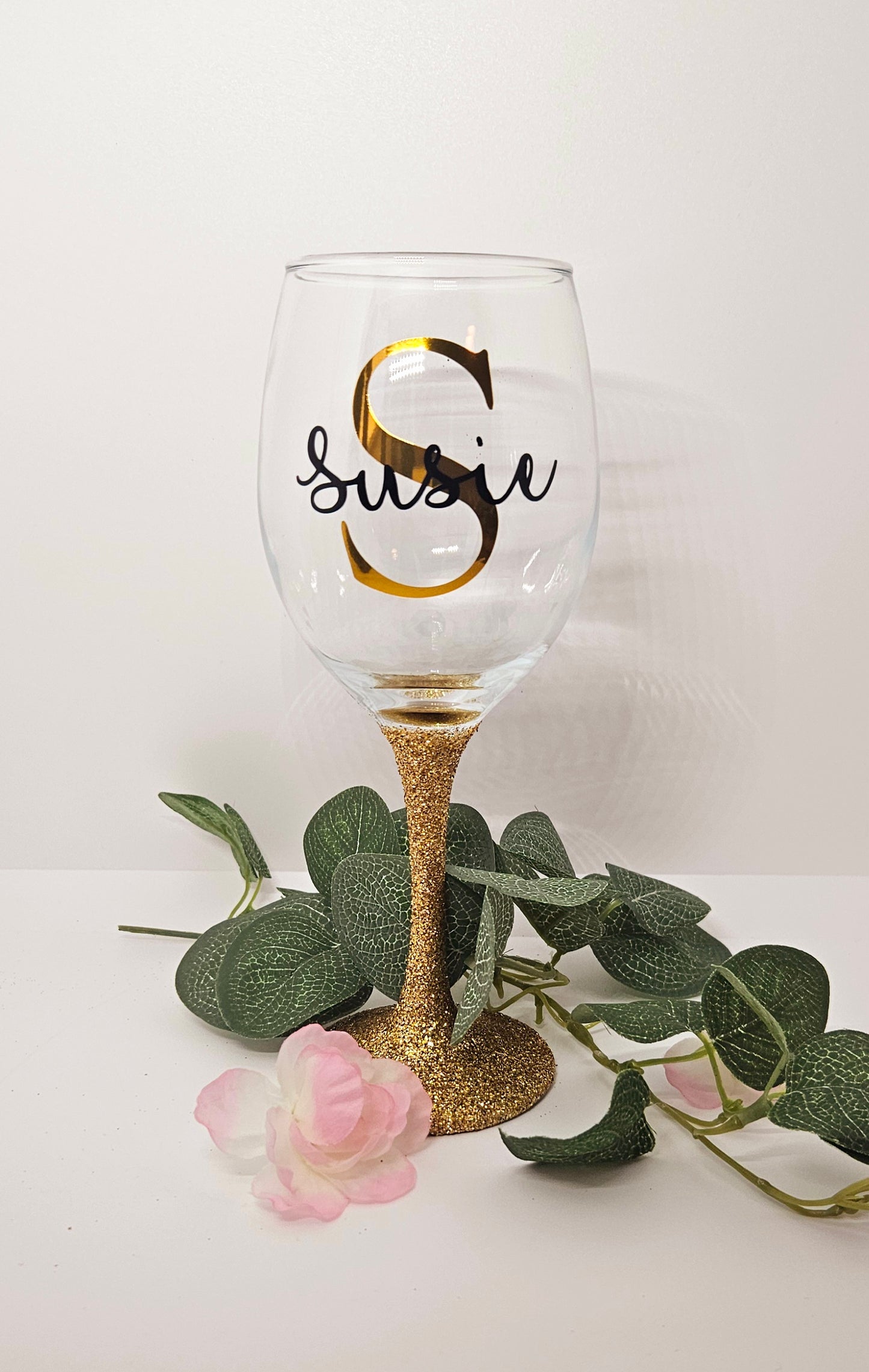 Personalised Glitter Wine Glasses