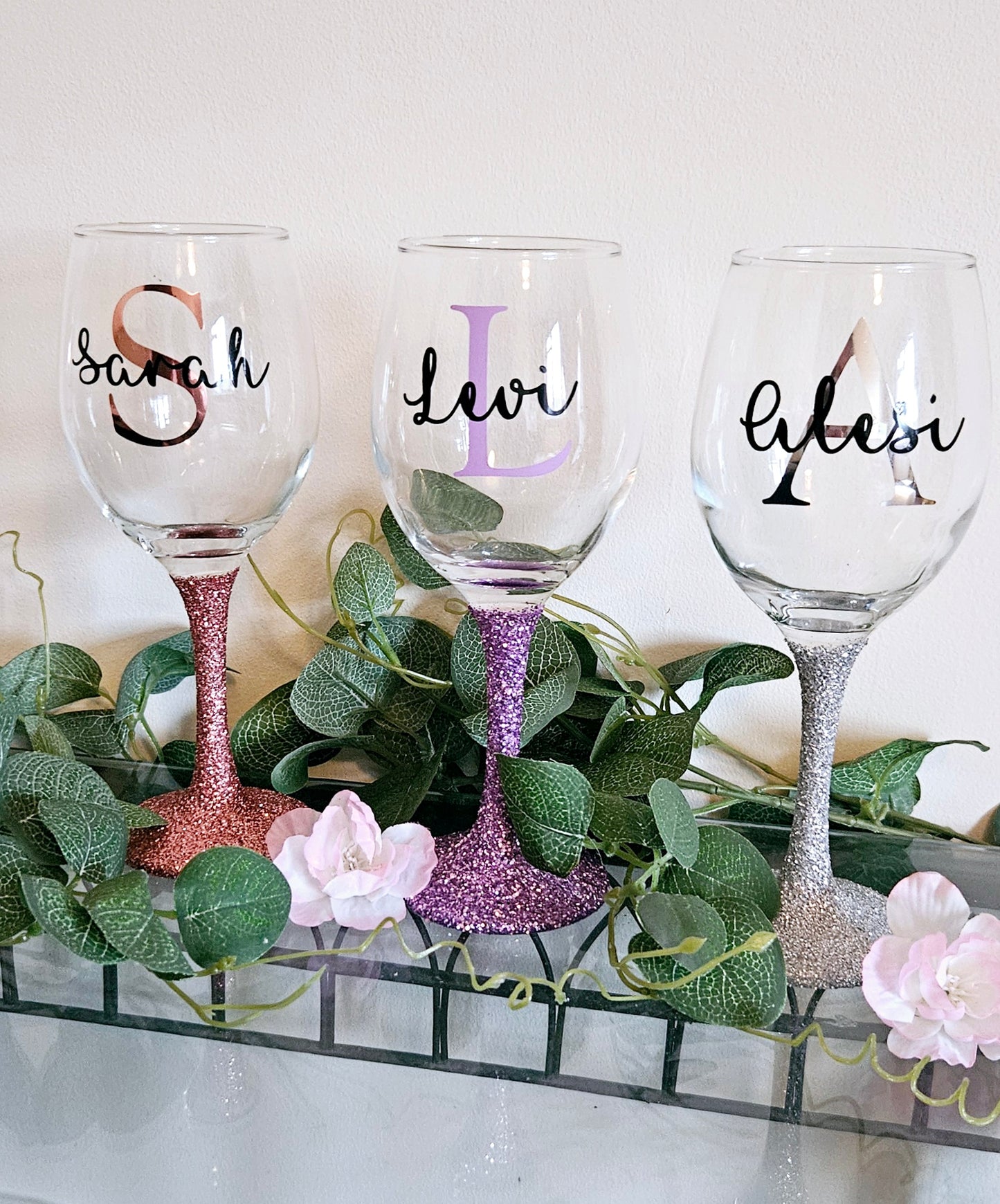 Personalised Glitter Wine Glasses
